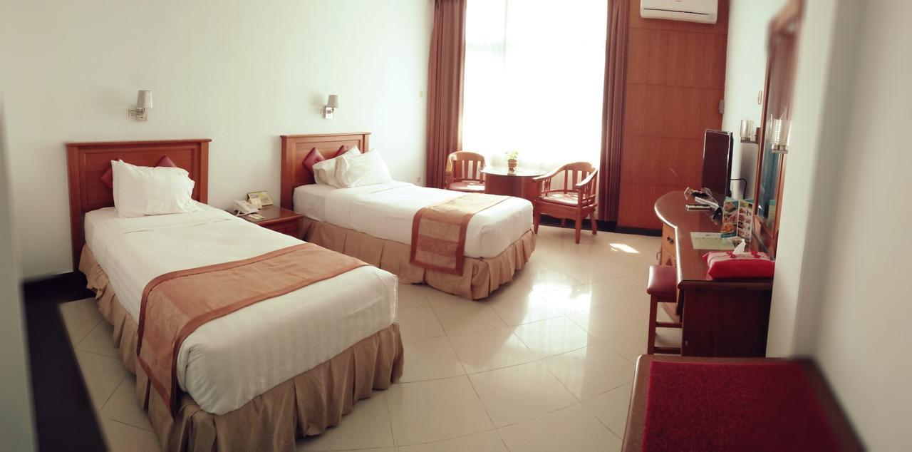 Hotel Tarakan Plaza Eksteriør bilde
