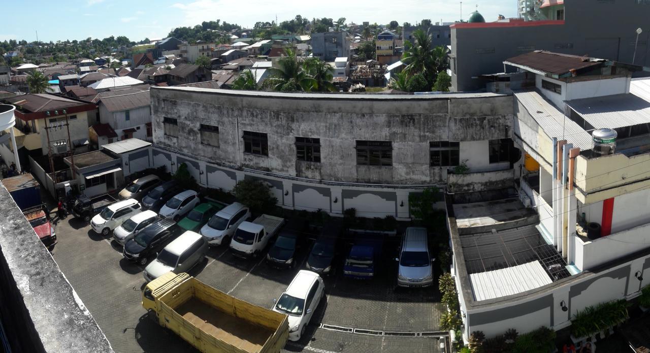 Hotel Tarakan Plaza Eksteriør bilde