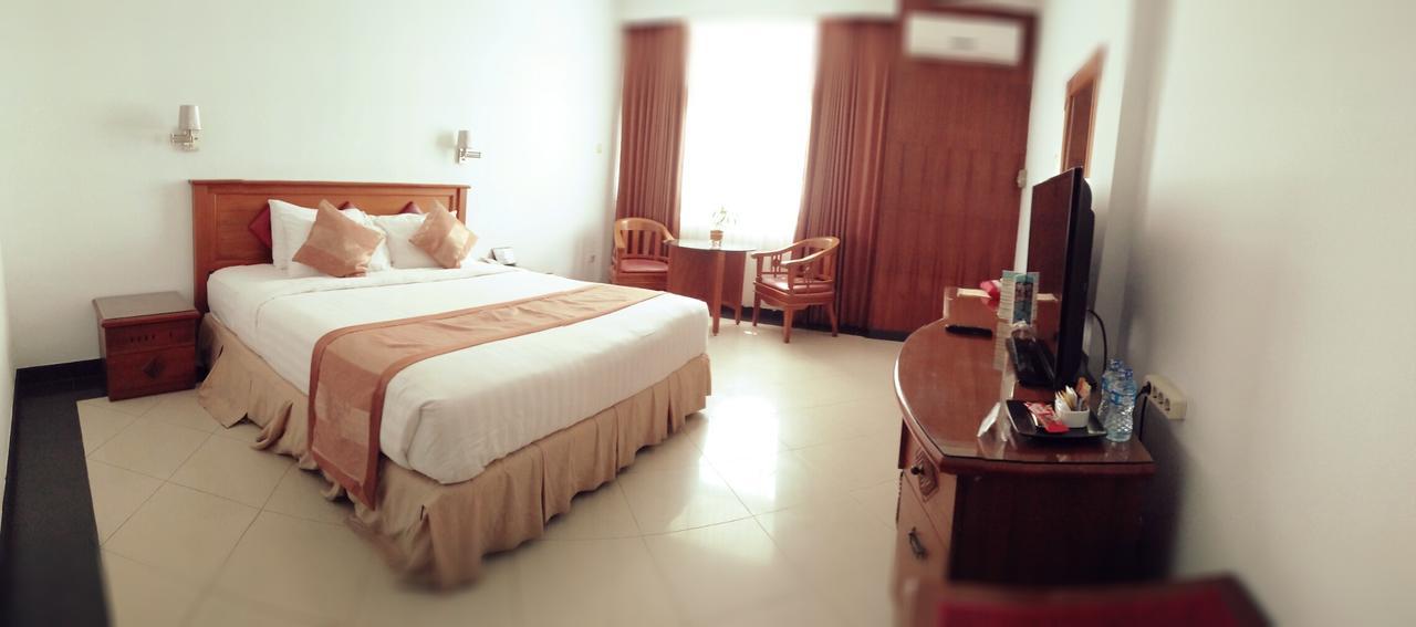 Hotel Tarakan Plaza Eksteriør bilde