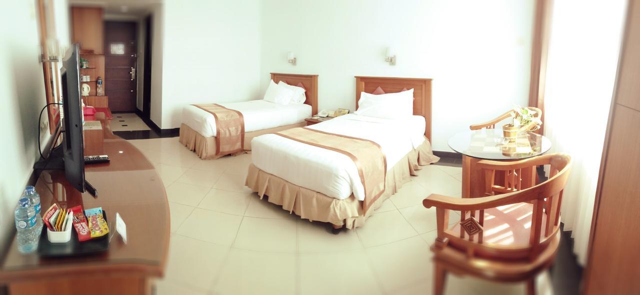 Hotel Tarakan Plaza Eksteriør bilde